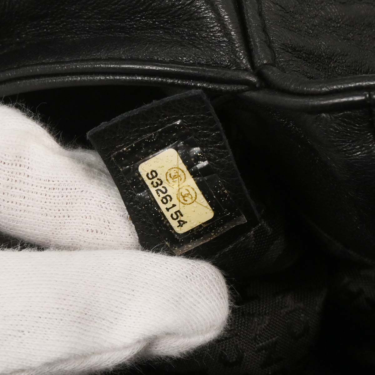 Chanel 2004-2005 Black Lambskin Luxury Chain Around Hobo Bag