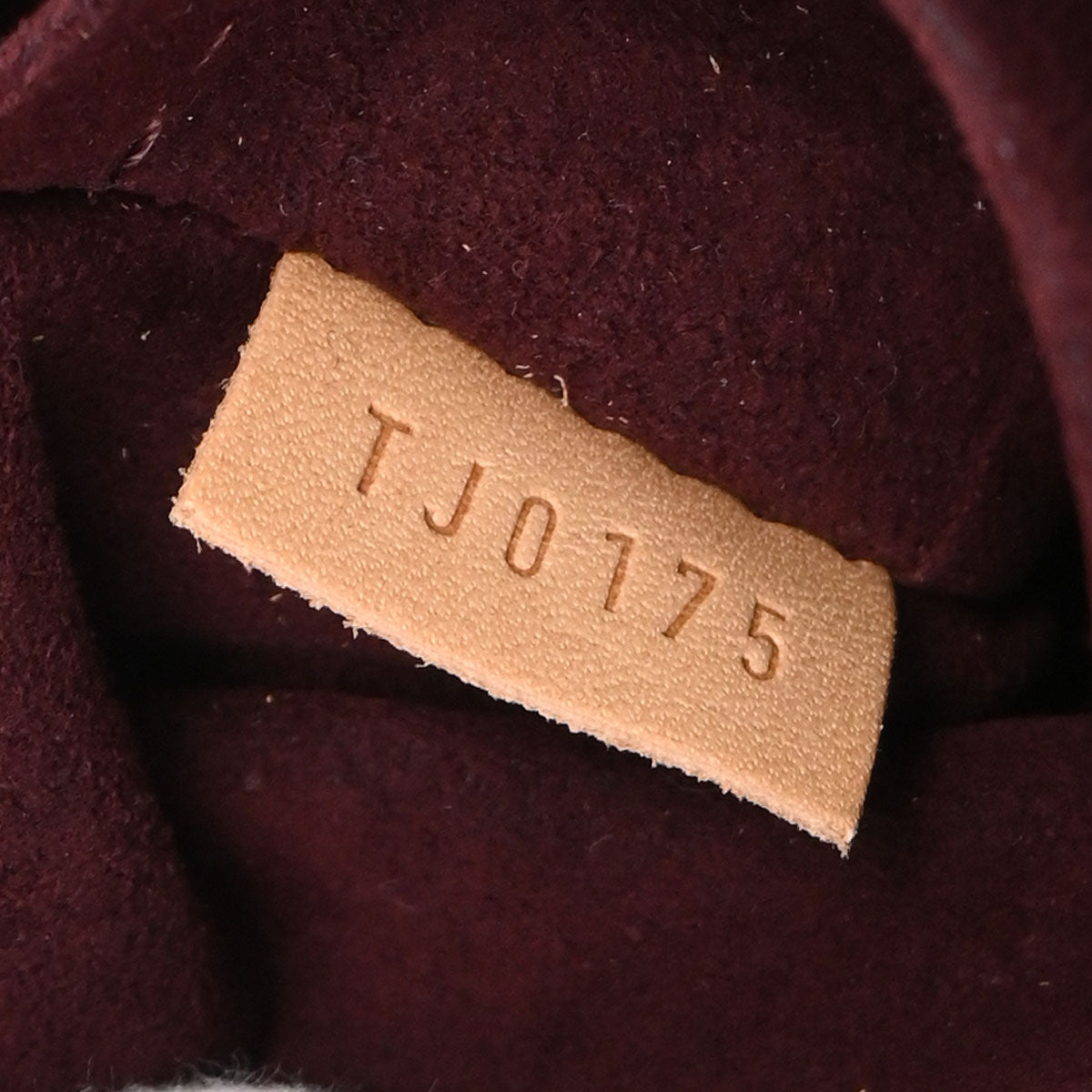 Louis Vuitton Monogram Retiro 2way Shoulder Handbag M50056