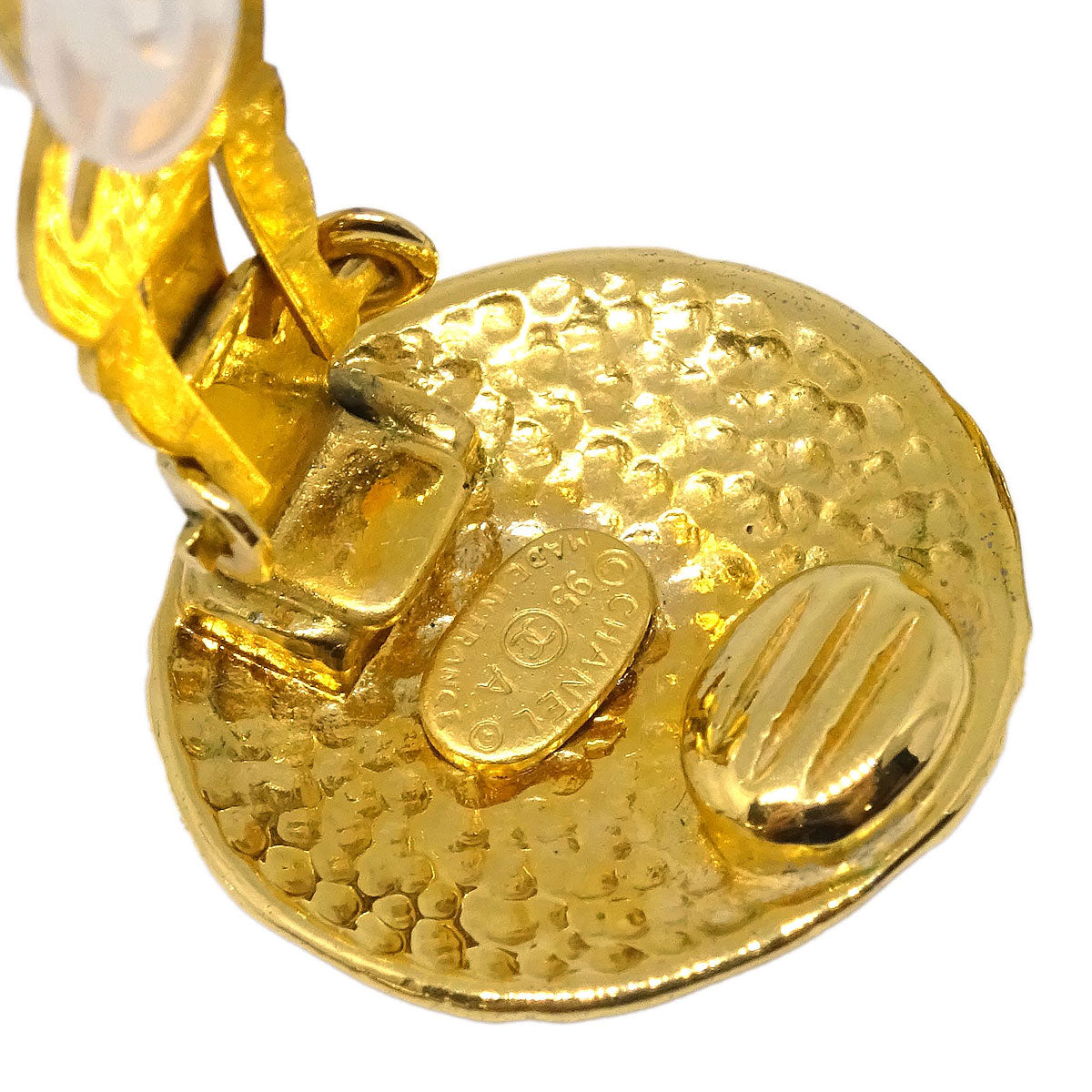 Chanel Button Earrings Clip-On Gold 95A