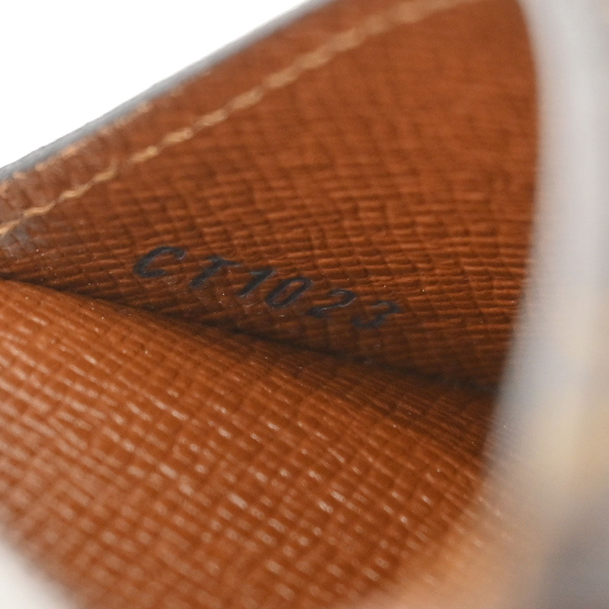 Louis Vuitton Monogram Ludlow Coin Case Wallet M61927