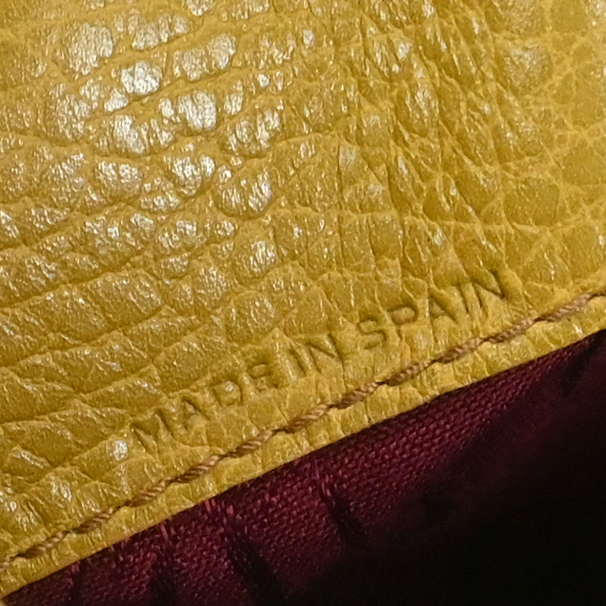 Cartier Yellow Bordeaux Drawstring must de Cartier Shoulder Bag