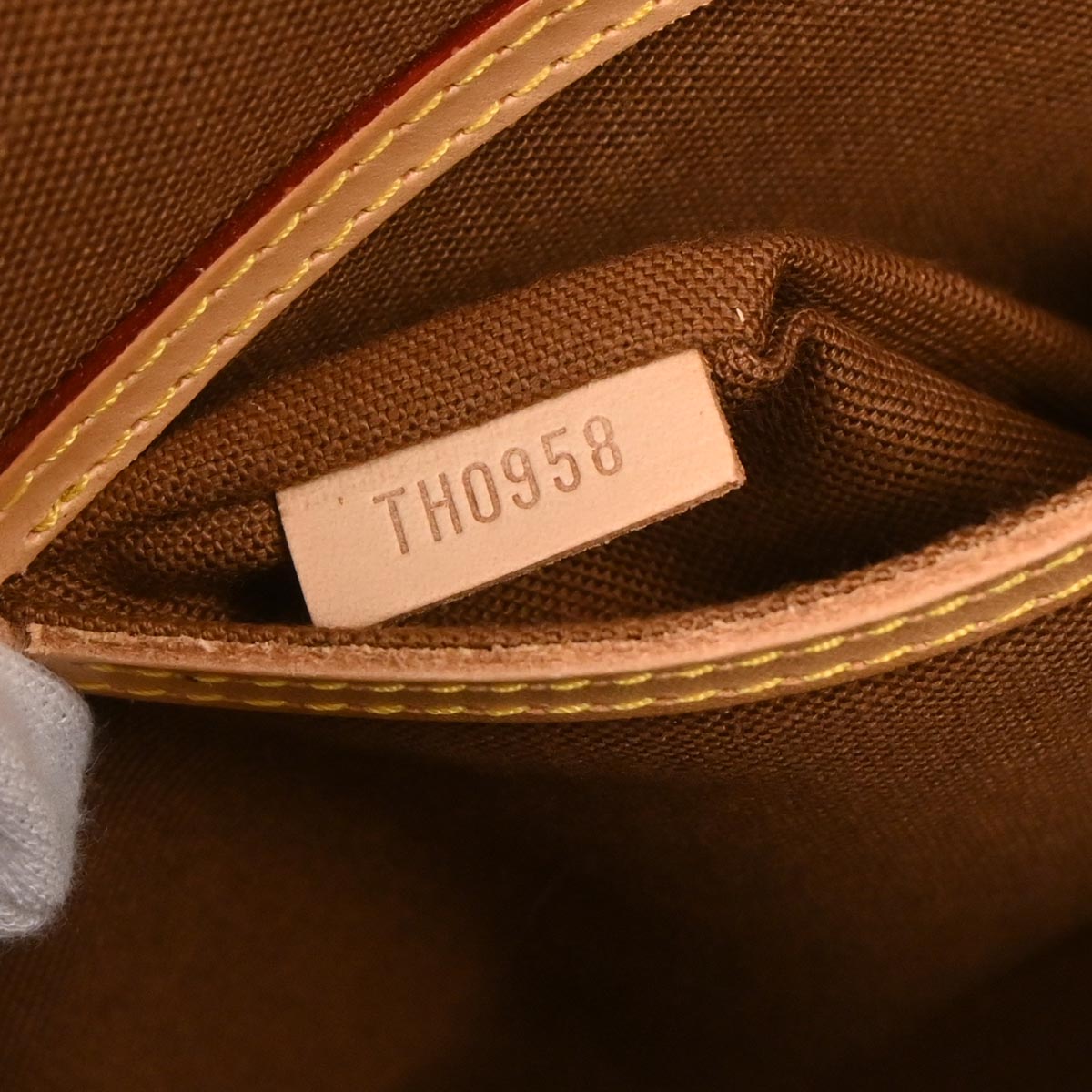 Louis Vuitton Monogram Alma Handbag M51130