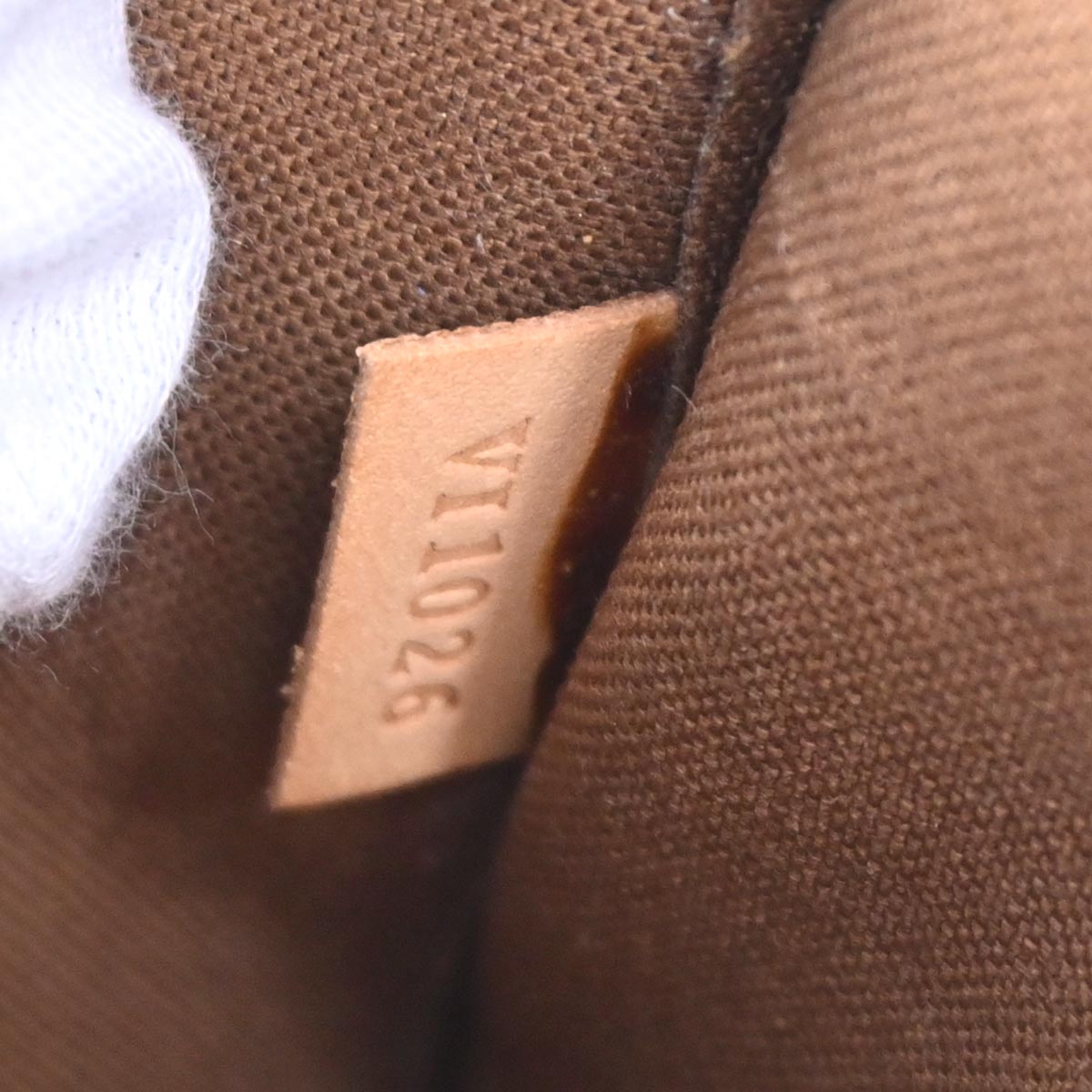 Louis Vuitton Monogram Popincourt Handbag M40009