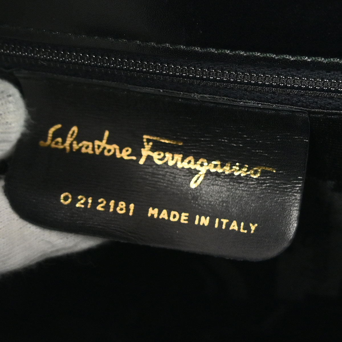 Salvatore Ferragamo Black Leather Gancini 2way Shoulder Handbag