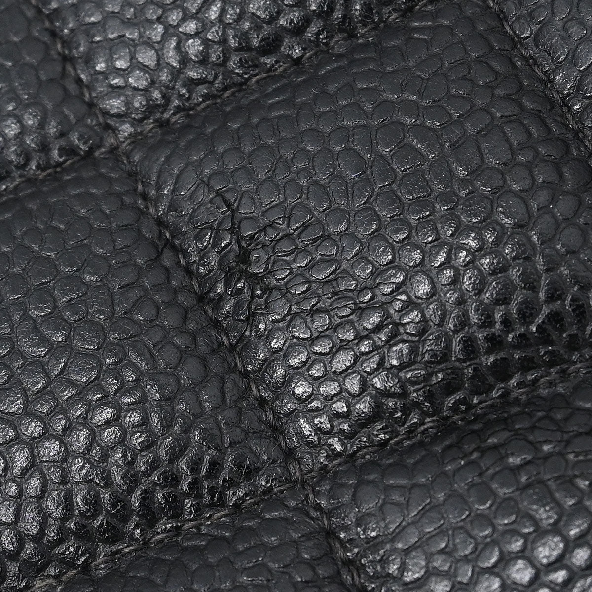 Chanel 1996-1997 Black Caviar Camera Bag Large