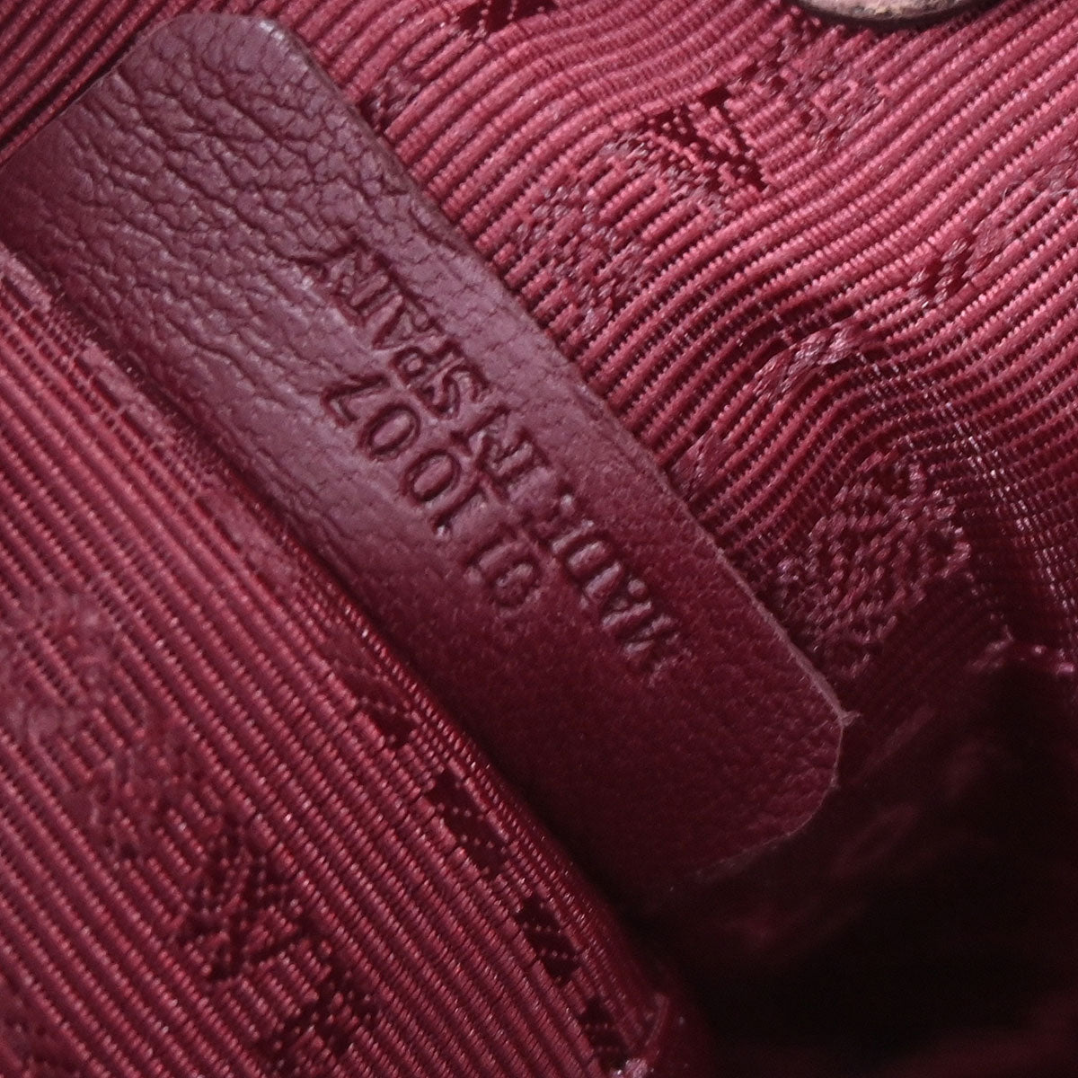 Loewe Pink Amazona 28 Handbag