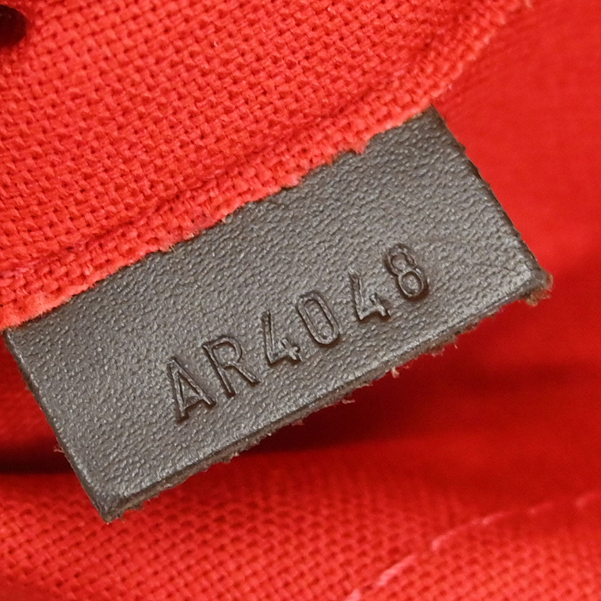 Louis Vuitton Damier Thames PM Hobo Handbag N48180