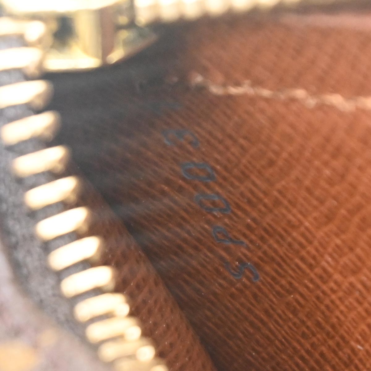 Louis Vuitton Monogram Papillon 30 Handbag M51365