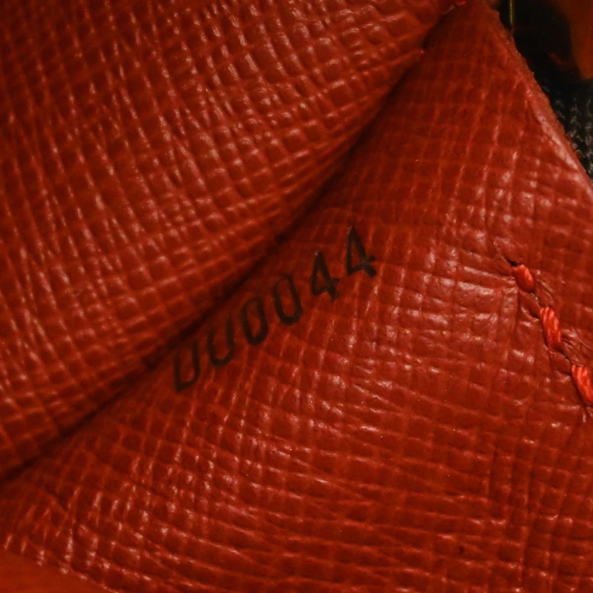 Louis Vuitton Damier Papillon 26 Handbag N51304