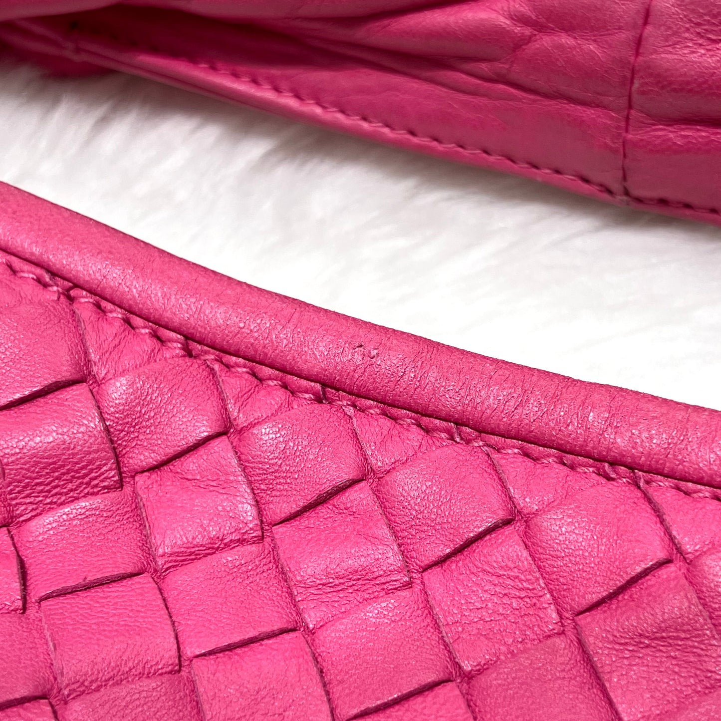 Bottega Veneta Pink Intrecciato Hobo Handbag