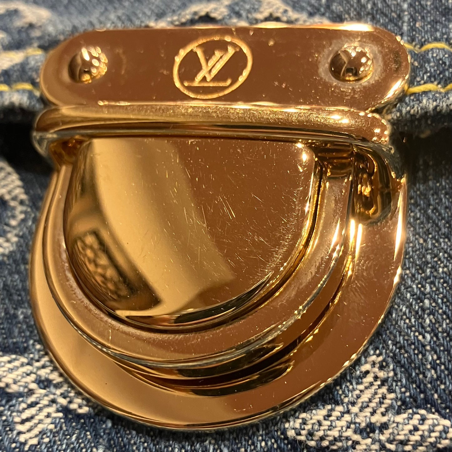 Louis Vuitton 2005 Monogram Denim Flat Shopper Tote Handbag M95018