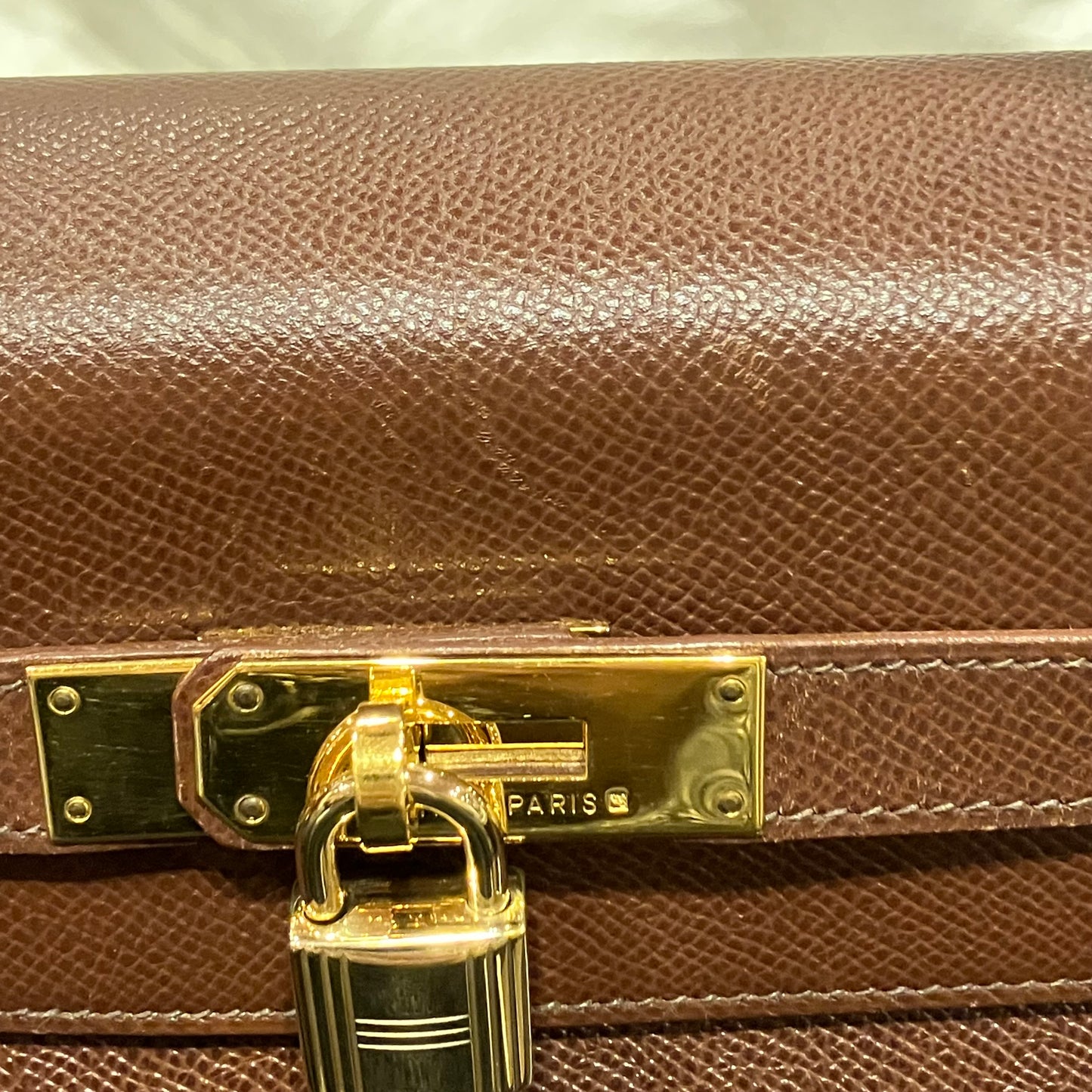 Hermes 1994 Marron Fonce Courchevel Kelly 32 Retourne 2way Shoulder Handbag
