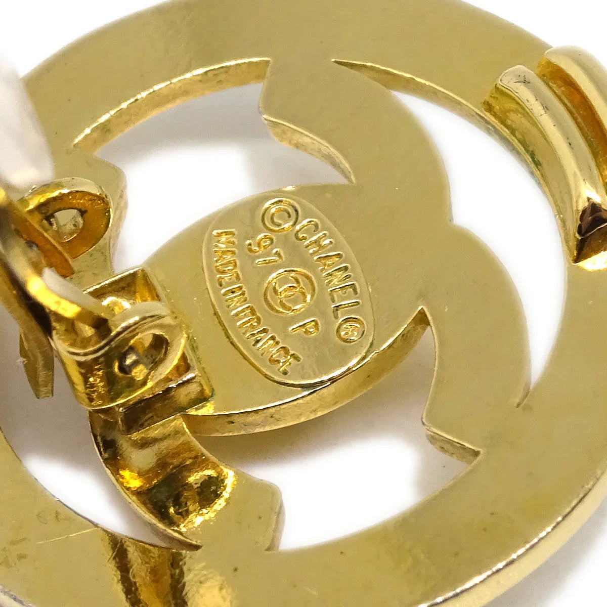 Chanel Turnlock Button Earrings Gold Clip-On 97P