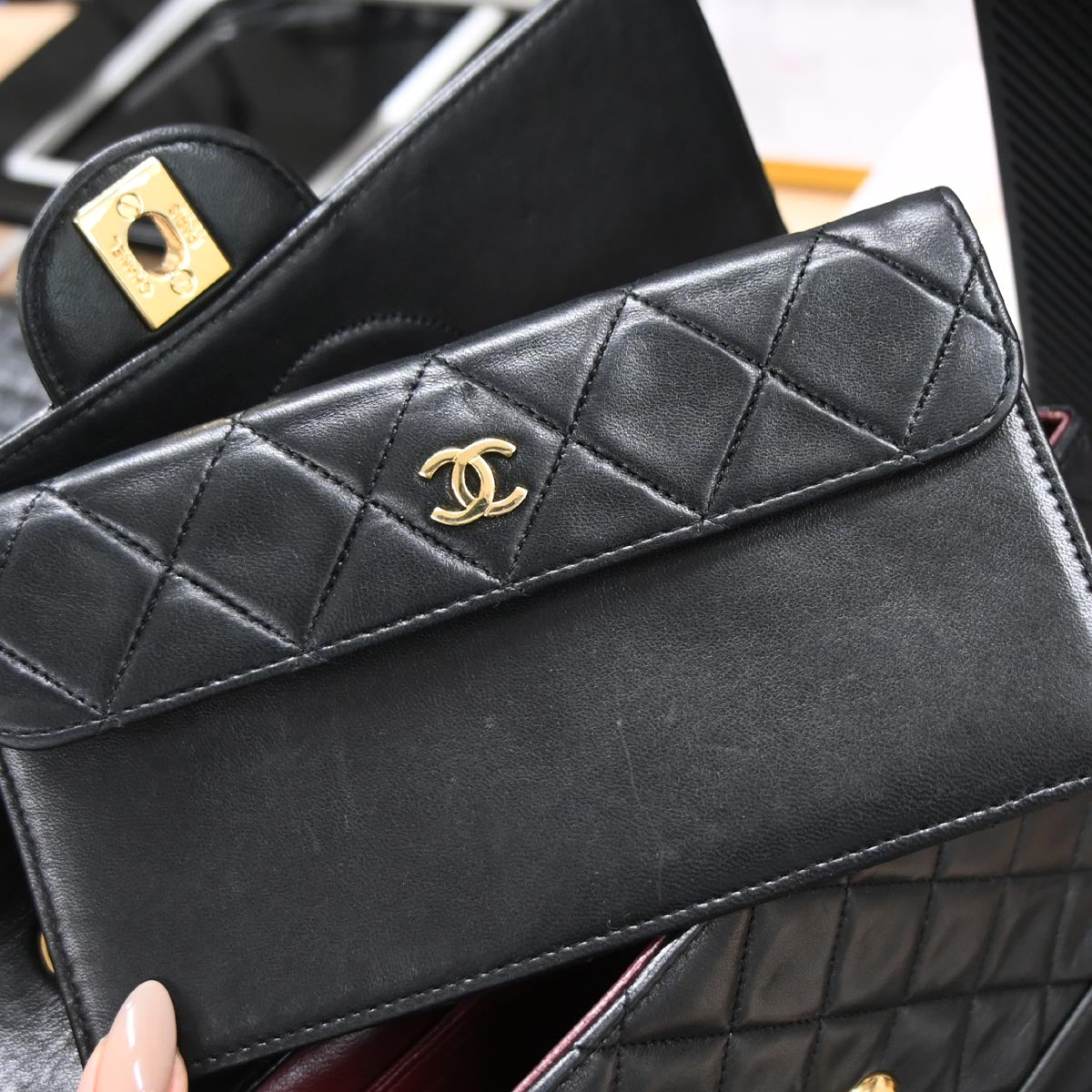 Chanel 1989-1991 Black Lambskin Shoulder Bag