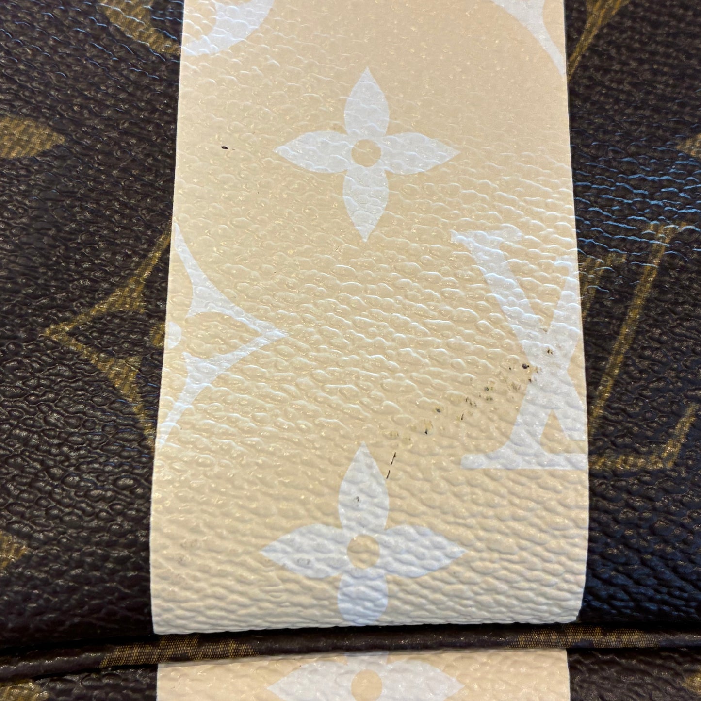 Louis Vuitton 2011 Neverfull TGM Monogram Rayures M40562