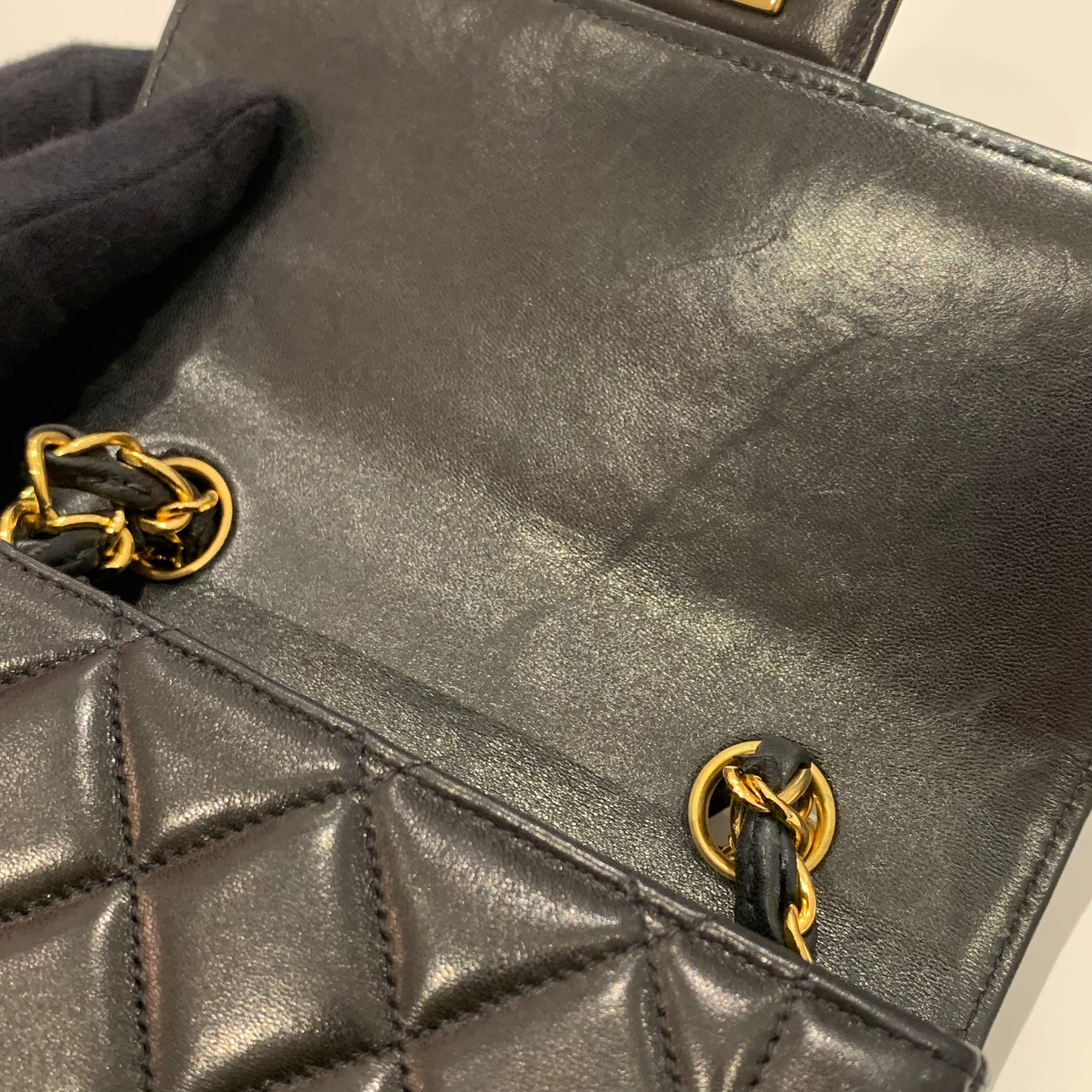 Chanel 1994-1996 Black Lambskin Mini Square Flap Handbag 17