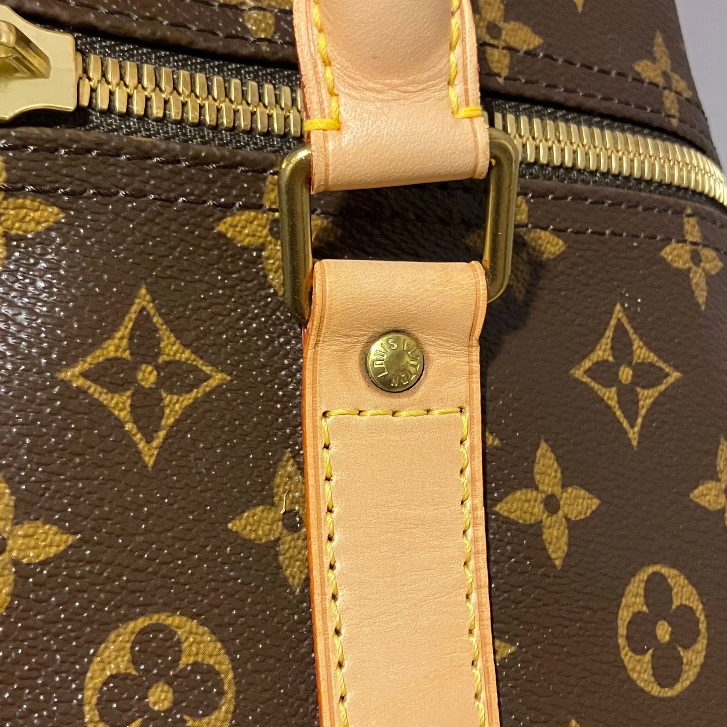 Louis Vuitton 2004 Monogram Keepall 60 Duffle Handbag M41422