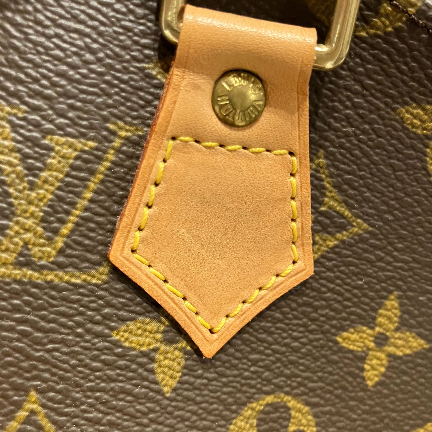 Louis Vuitton 1998 Monogram Ellipse MM Handbag M51126