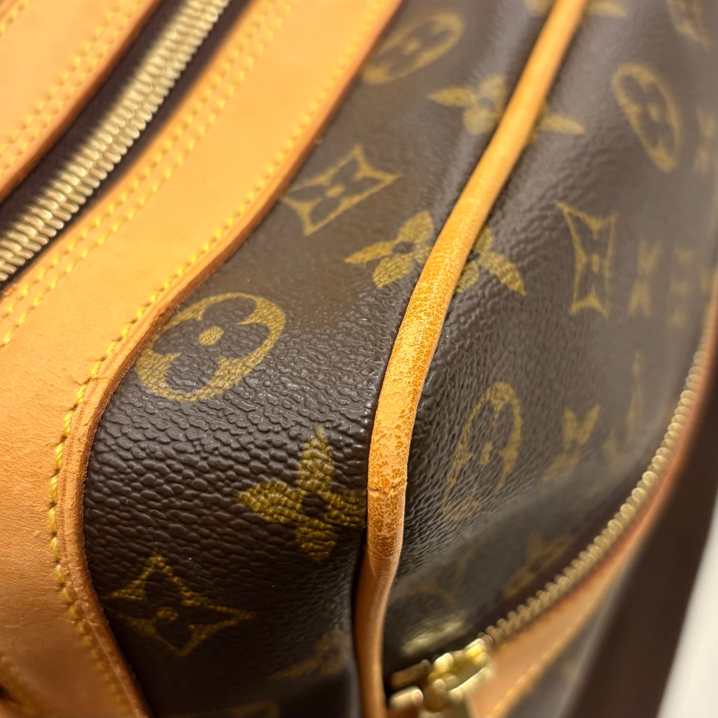 Louis Vuitton 2004 Monogram Sac Squash Messenger Bag M92967