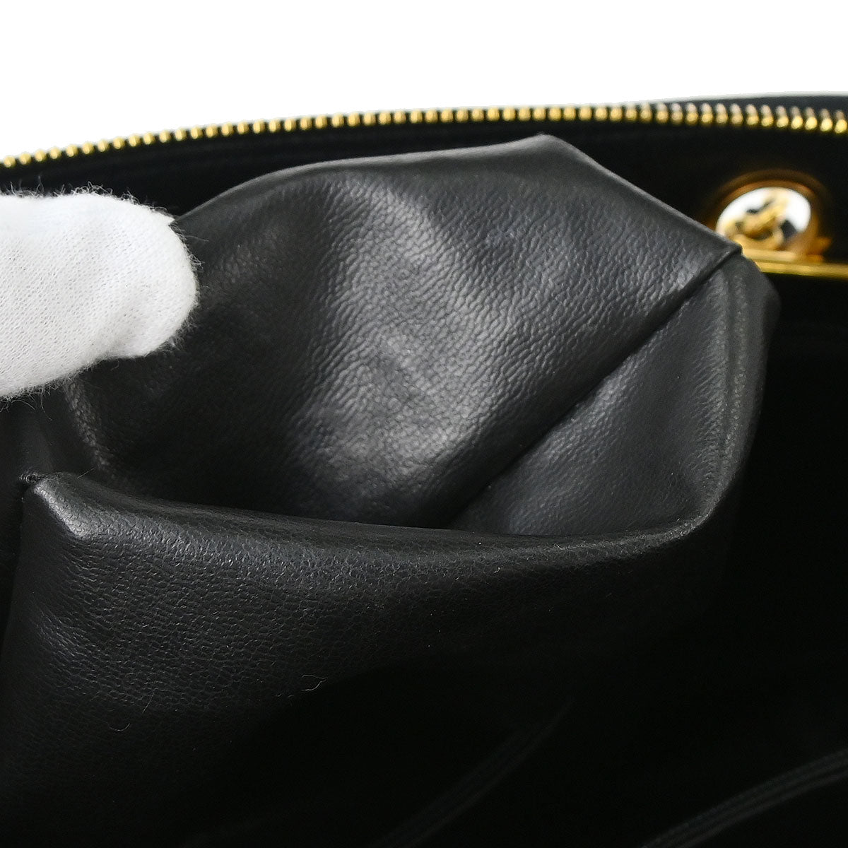 Chanel Black Caviar Skin Shoulder Bag