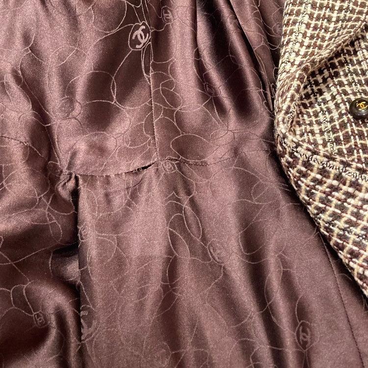 Chanel 2001 fall boucle double-breasted jacket #40
