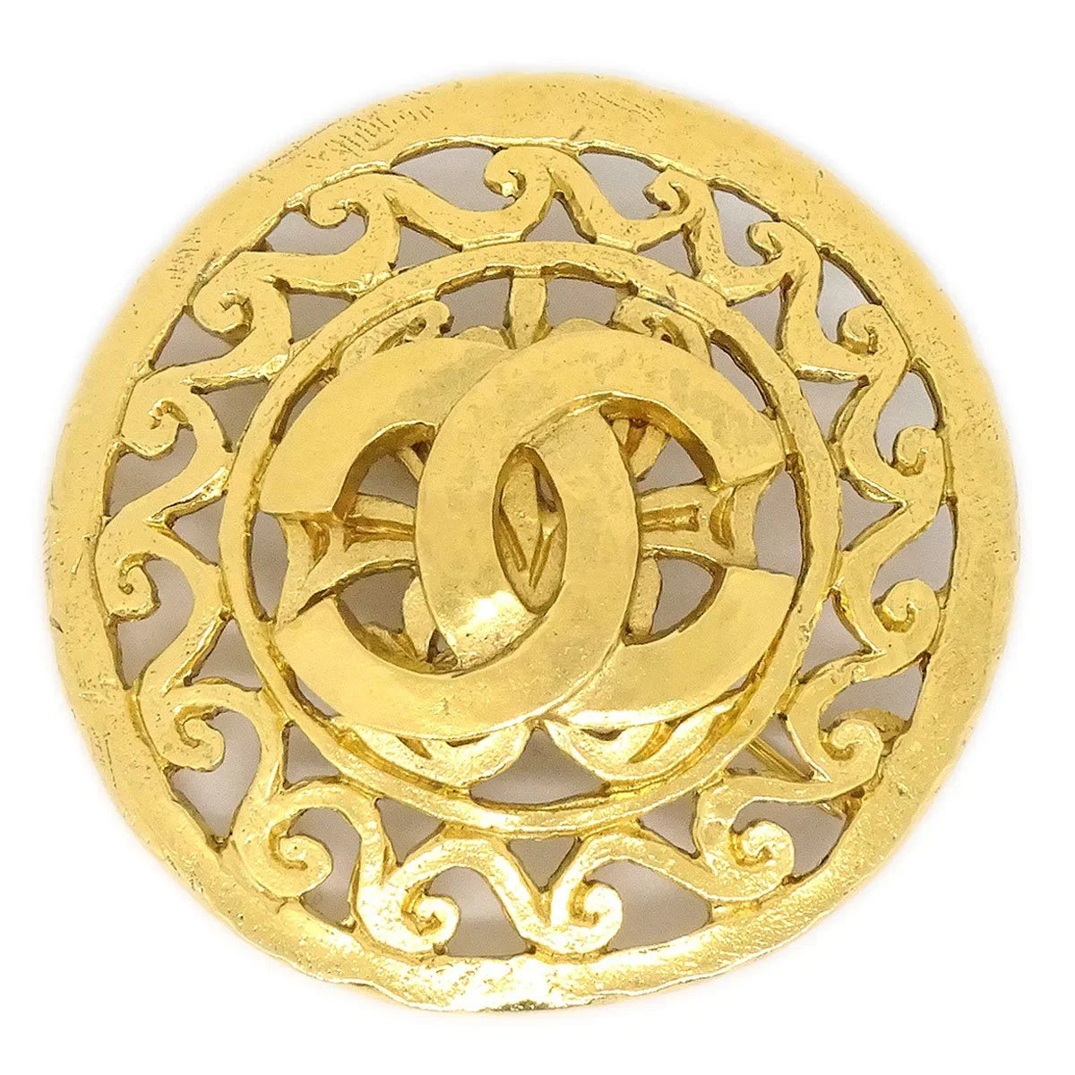 CHANEL 1995 Fretwork Paisley Brooch Gold