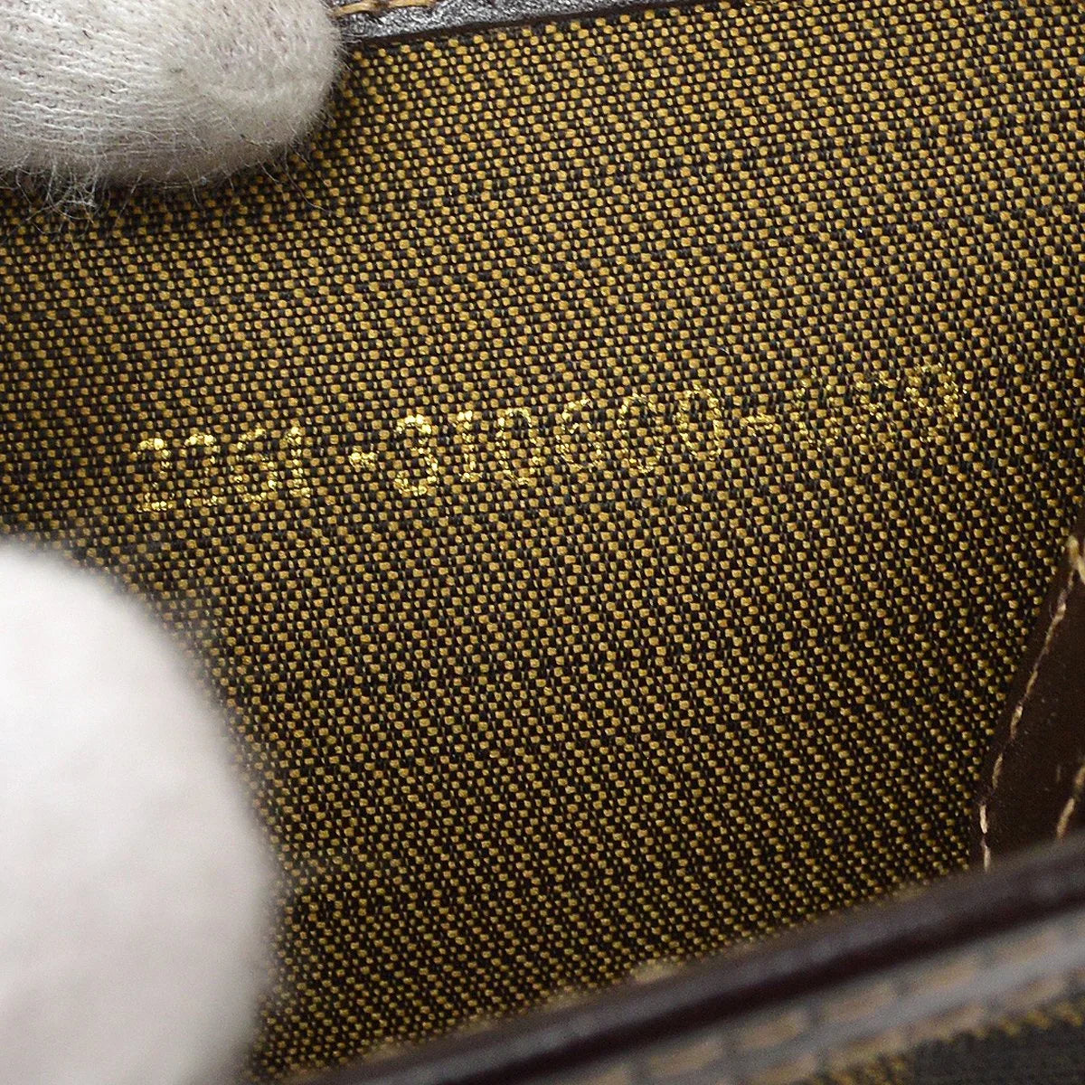 Fendi Zucca电话盒