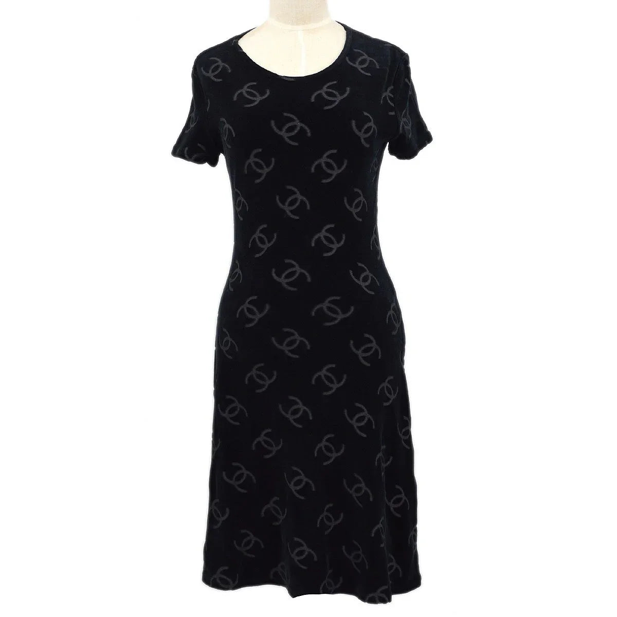 Chanel * Spring 1996 CC-print T-shirt dress #38