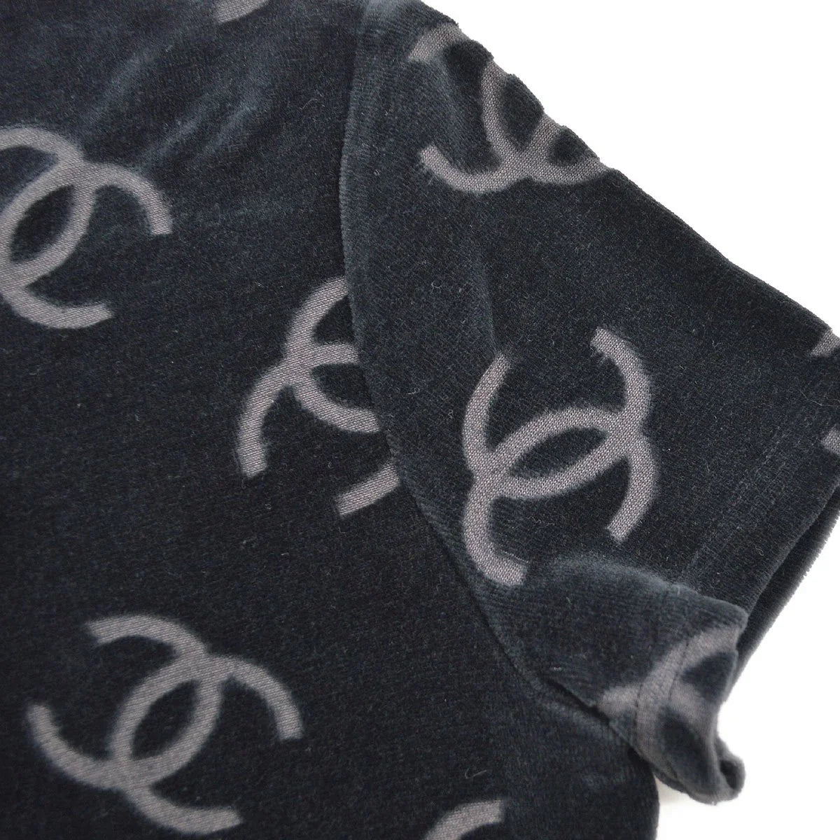Chanel * Spring 1996 CC-print T-shirt dress #38