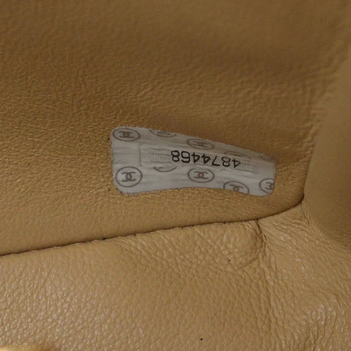 CHANEL 1996-1997 Classic Flap Handbag