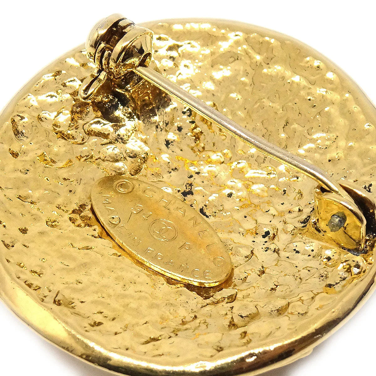 CHANEL Medallion Brooch Pin Gold 94P