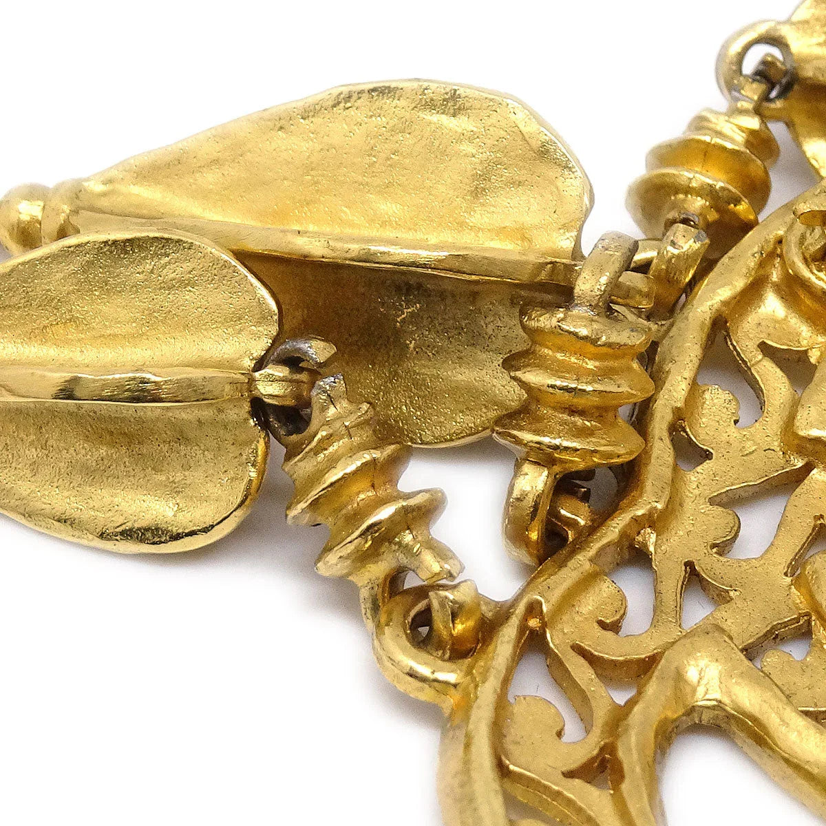 CHANEL 1995 Fretwork Paisley Fringe Brooch Gold 95A