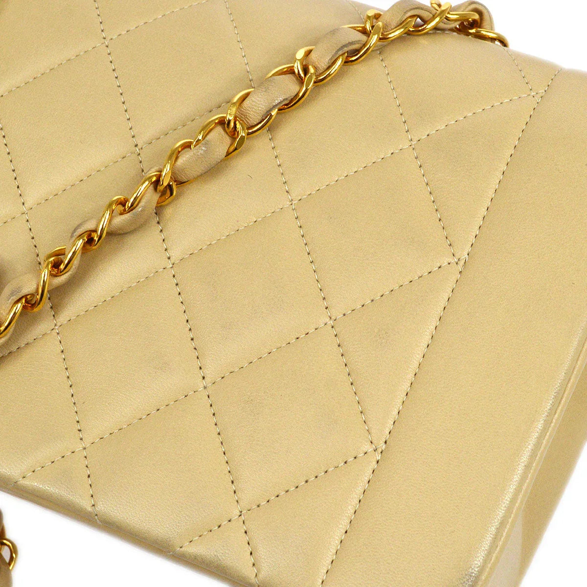 Chanel *1994-1996 Beige Lambskin Diana Small