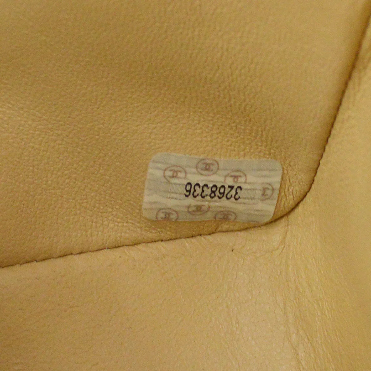 Chanel *1994-1996 Beige Lambskin Diana Small