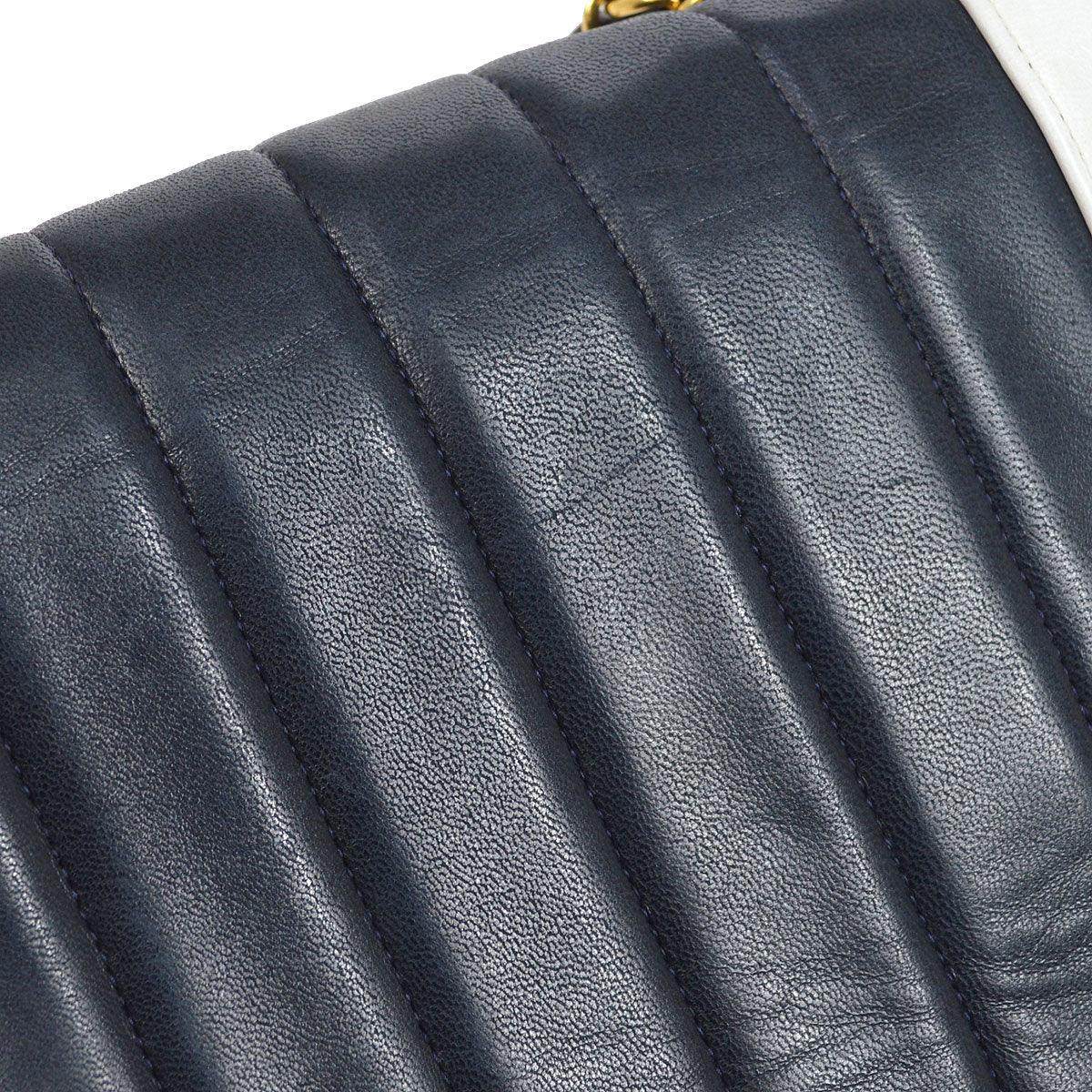 Chanel 1991-1994 Navy White Lambskin Vertical Border Flap Small