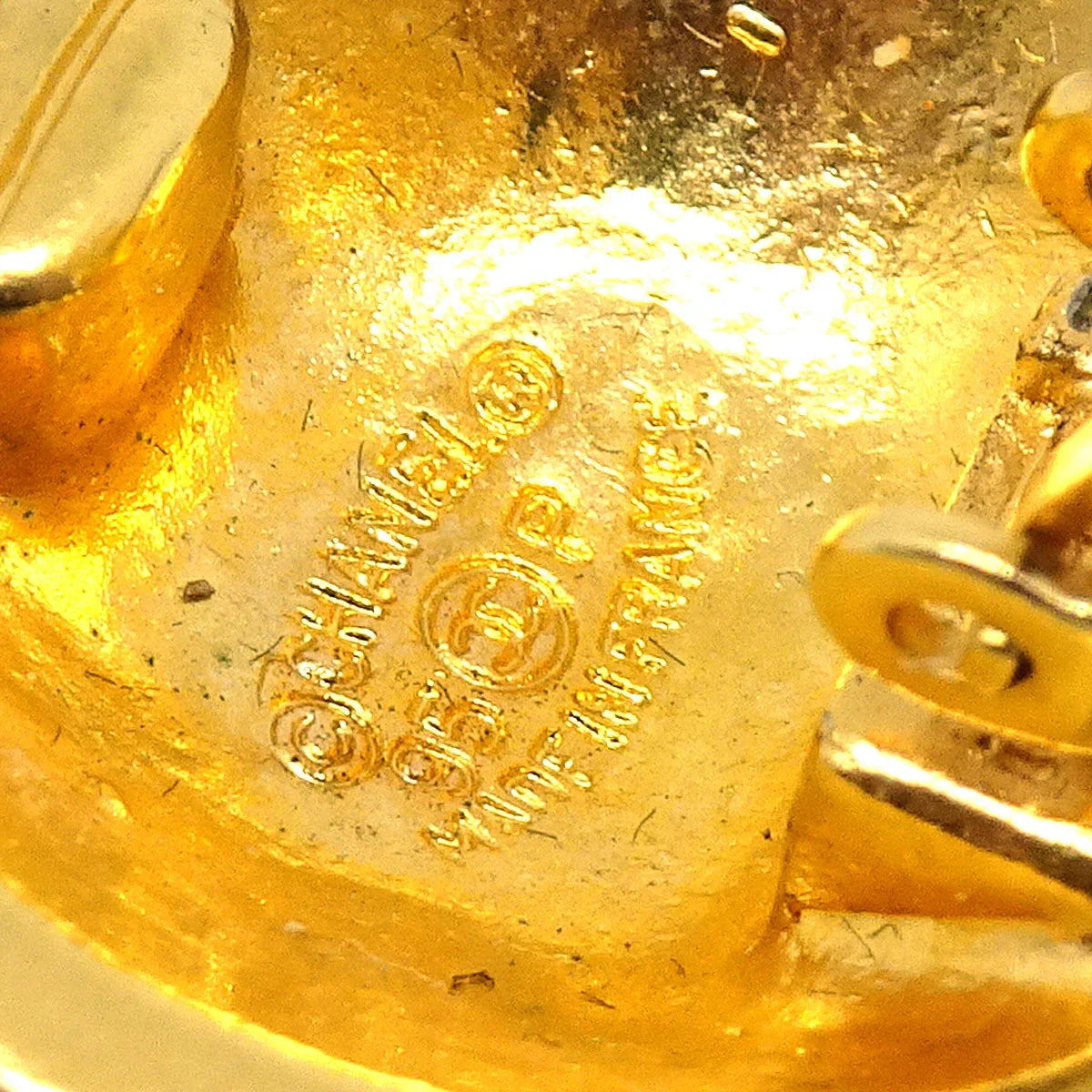 Chanel 1995 Button Earrings Gold