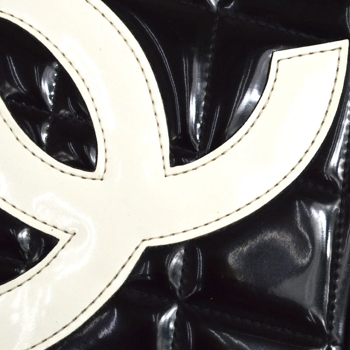 Chanel Heart Vanity Chain Handbag Black