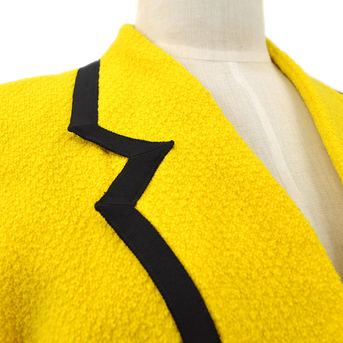 Chanel 1993 contrast trimming single-button jacket #42