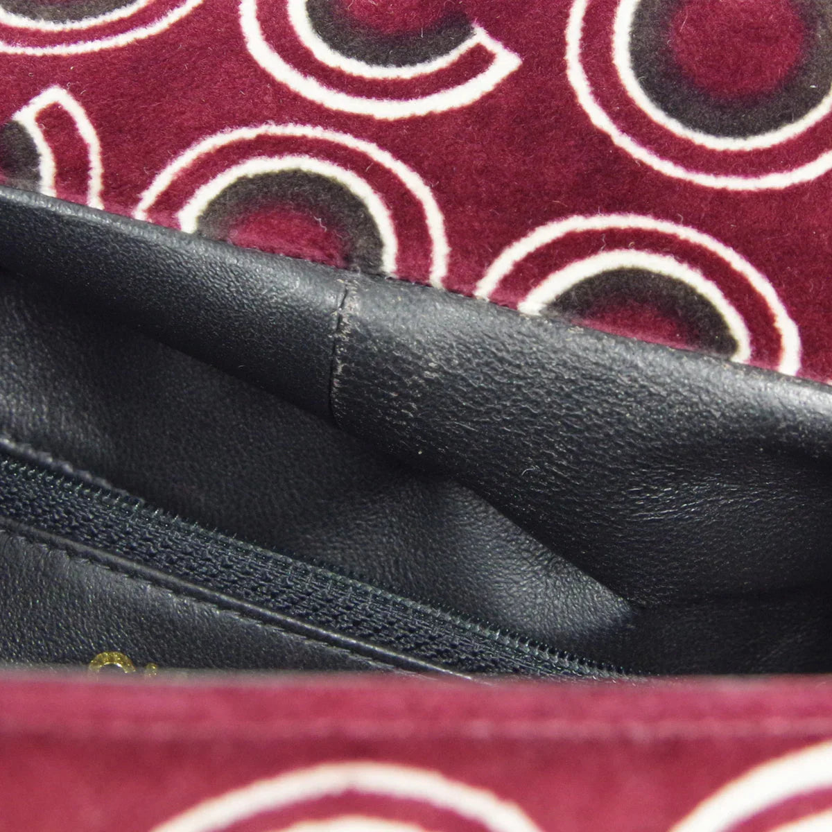 CHANEL 2001-2003 COCO Handbag Bordeaux Velvet