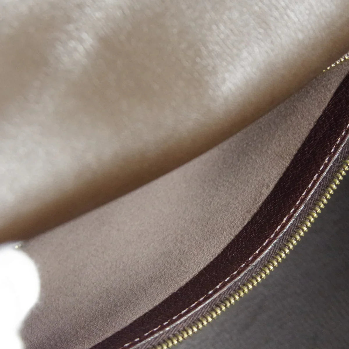 HERMES 2004 KELLY 32 RETOURNE Vibrato
