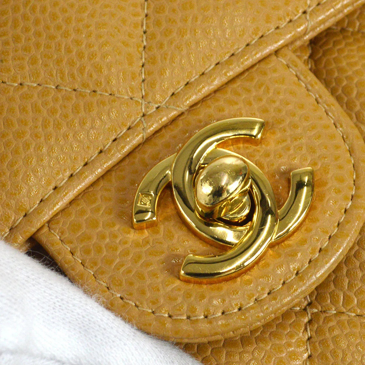CHANEL * 2003-2004 Classic Square Flap Mini 17 Beige Caviar