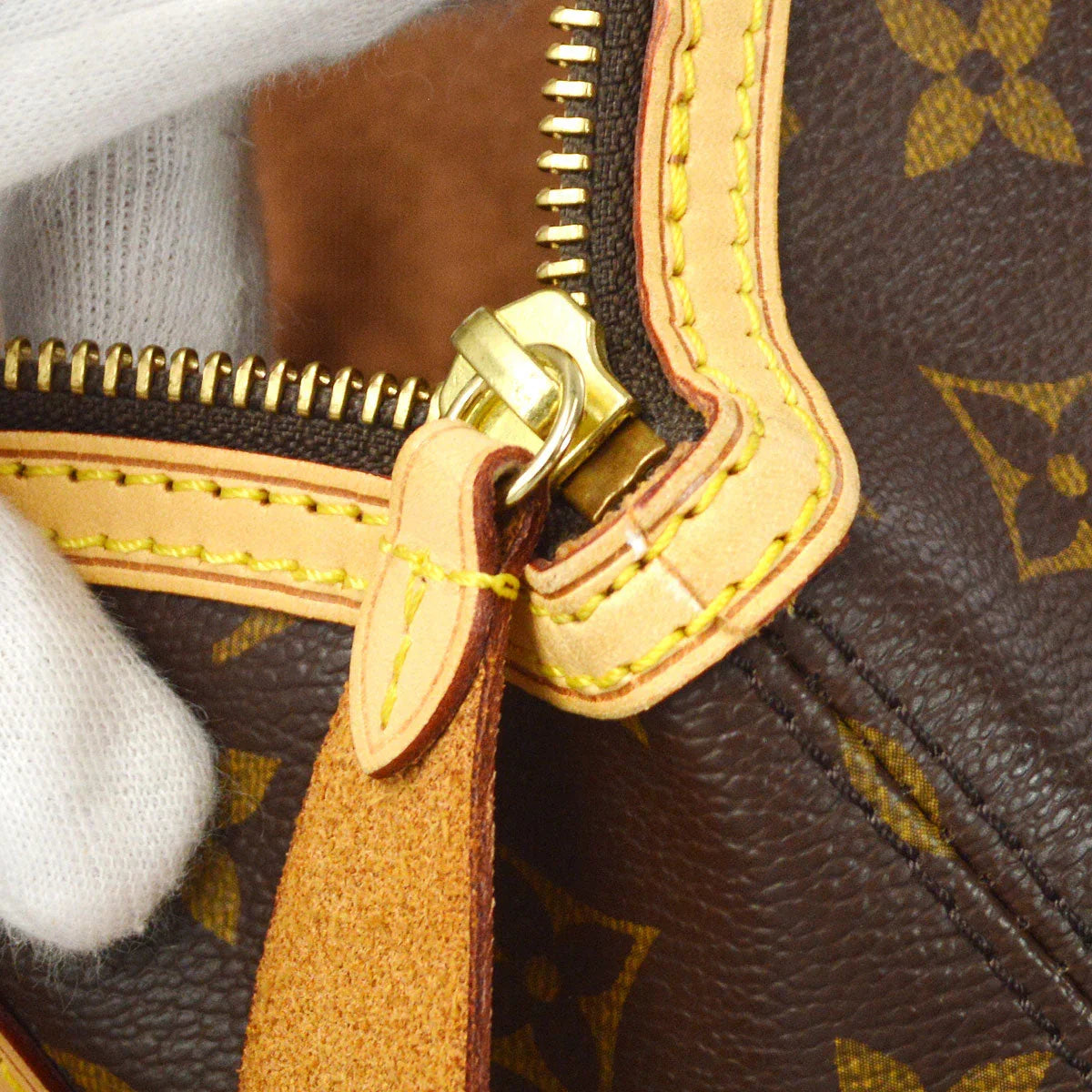 Louis Vuitton 2008 Lockit Handbag M40102