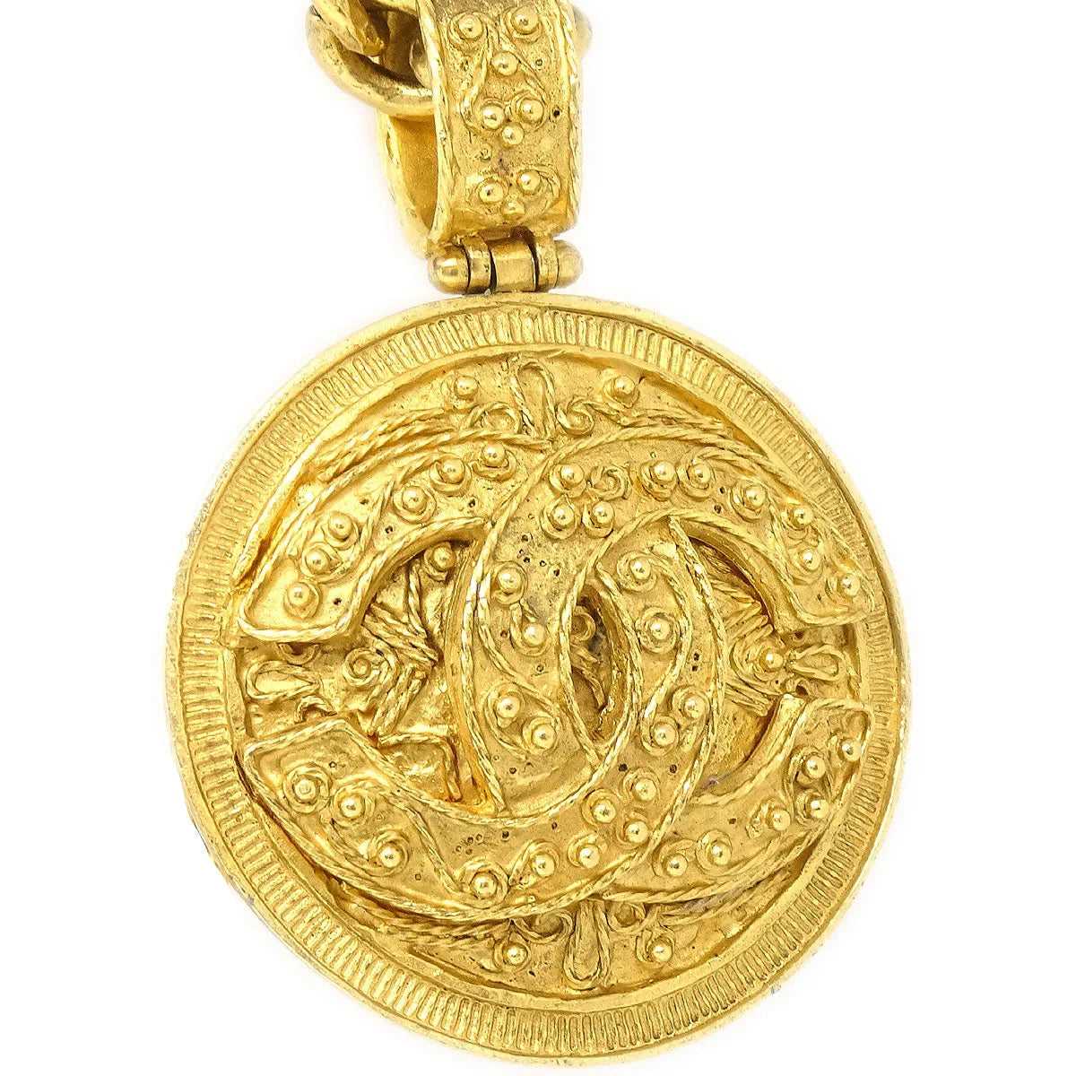 Chanel 1994 Filigree CC Round Pendant Necklace