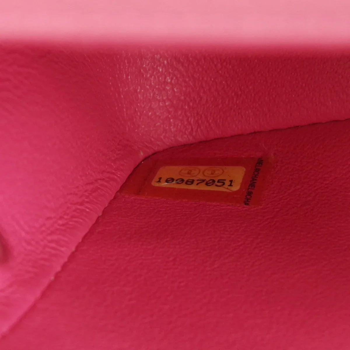 CHANEL * 2006-2008 Classic Square Flap Mini 17 SHW Pink Caviar