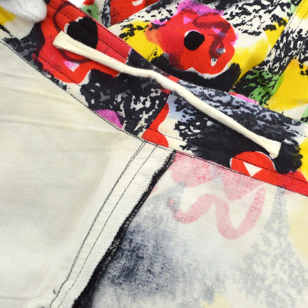 Chanel 1997 Spring camellia-print slim-cut trousers #38
