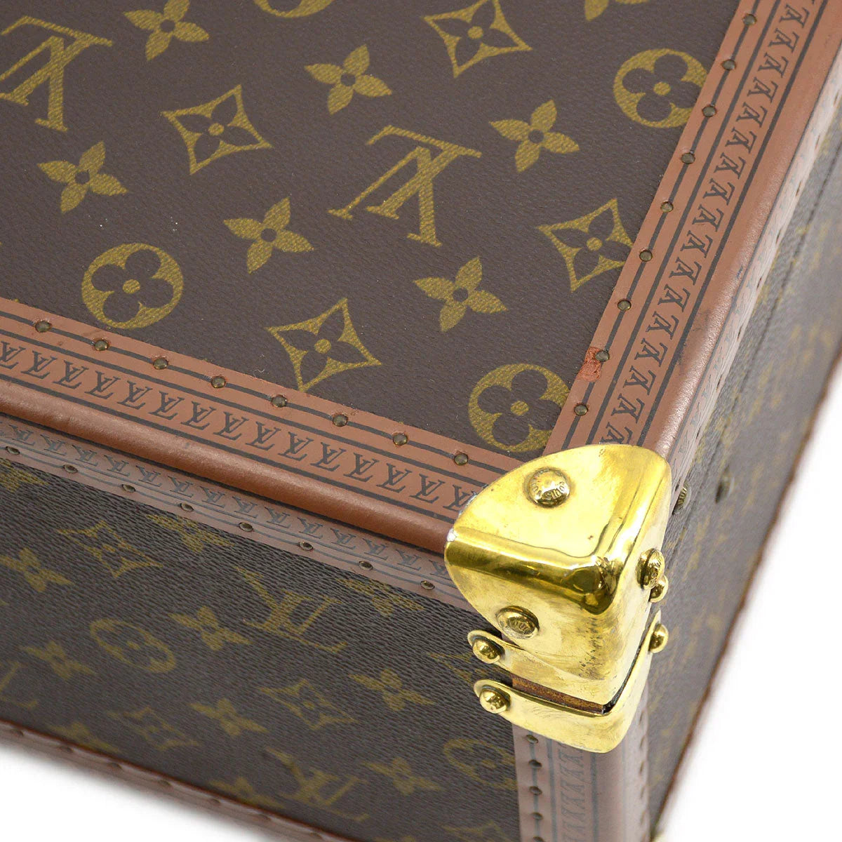 Louis Vuitton Bisten 70会标M21324