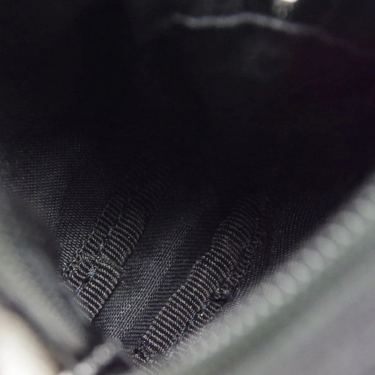 Gucci GG Multi Pouch Bag Black Small Good