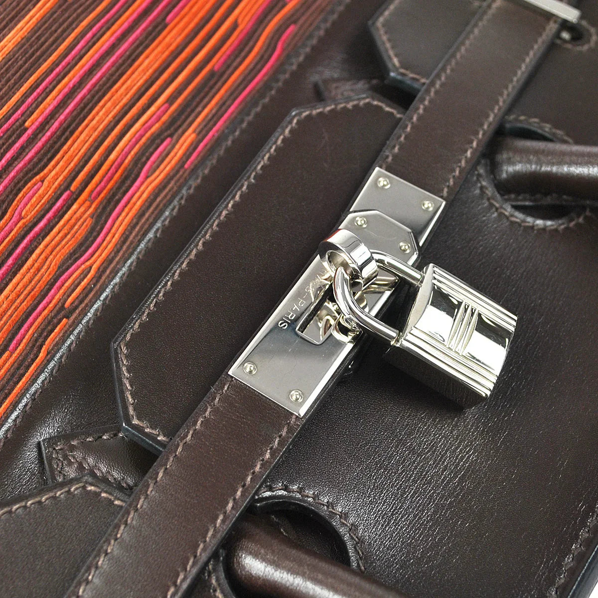 爱马仕伯金(Hermes Birkin)35 2006手提包颤音小牛紫色橙色ebene