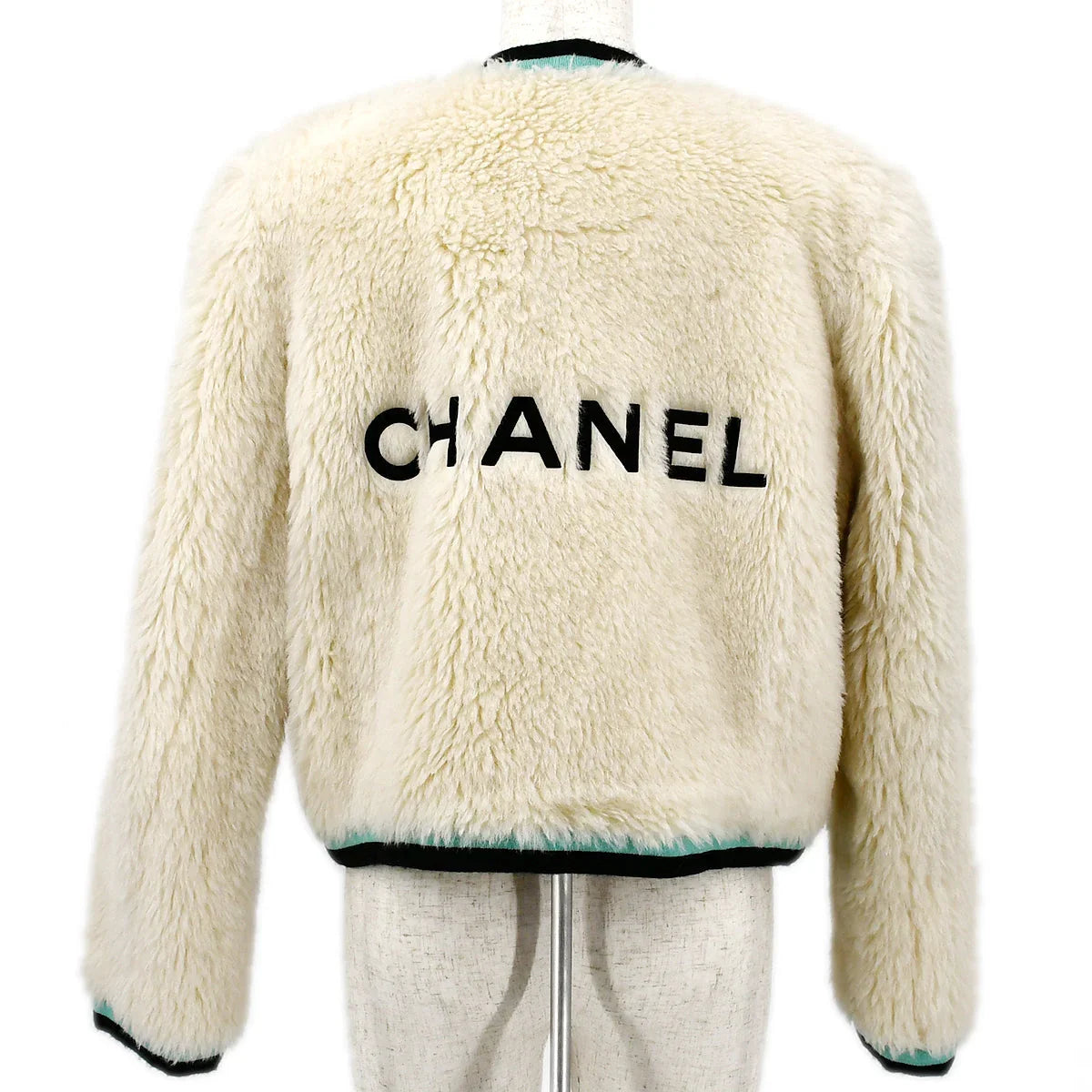 Chanel Fall 1994 logo applique collarless jacket #40