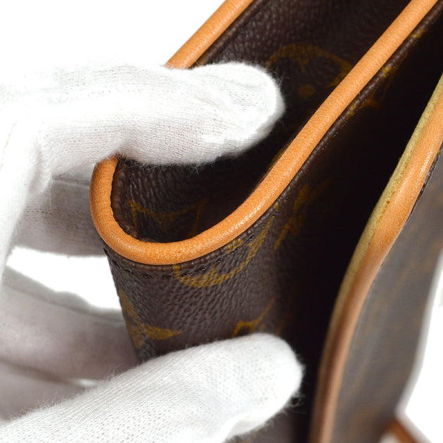 Louis Vuitton Pochette Twin GM Shoulder Bag Monogram M51852 – AMORE Vintage  Tokyo